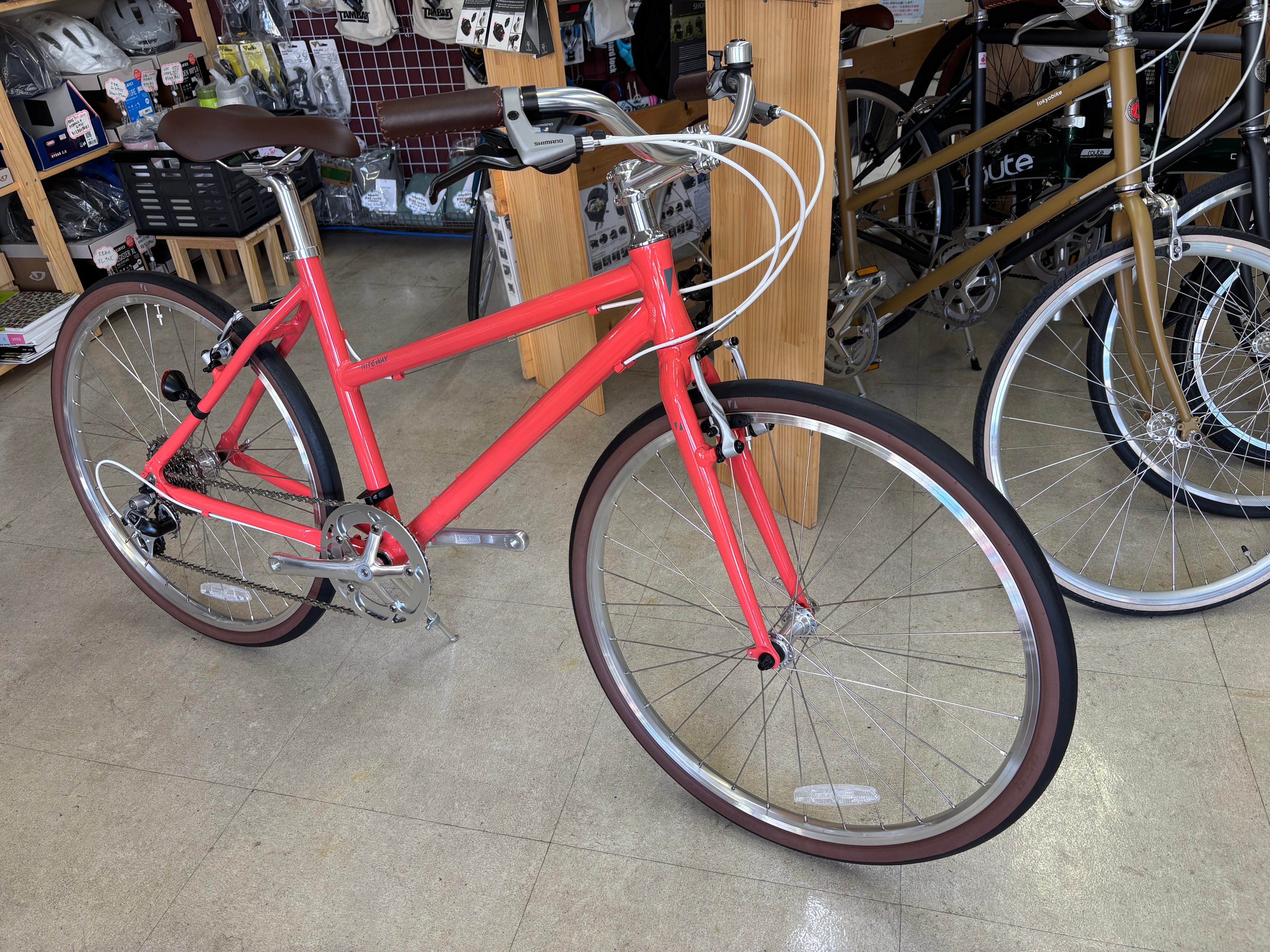 【店舗受取限定】PASTURE（パスチャー）440・グロスサクラレッド《特別価格・1台限り》