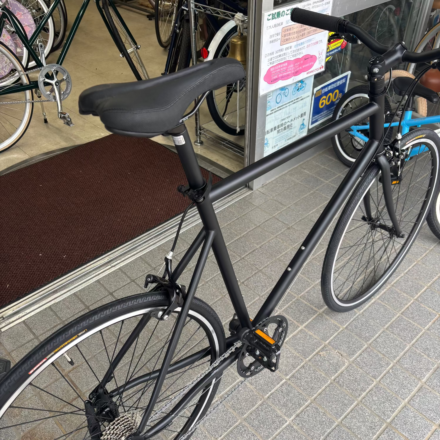 店舗受取 （対面）／【アウトレット・長期在庫品】 tokyobike（トーキョーバイク）TOKYOBIKE SPORT9s（現品1台のみ）/Mサイズ）、カラー：マットブラック★外装9段